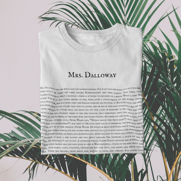 Mrs Dalloway t-shirt, Virginia Woolf tee, Mrs Dalloway book tee, Mrs Dalloway gift, Mrs Dalloway tee, Literary gift