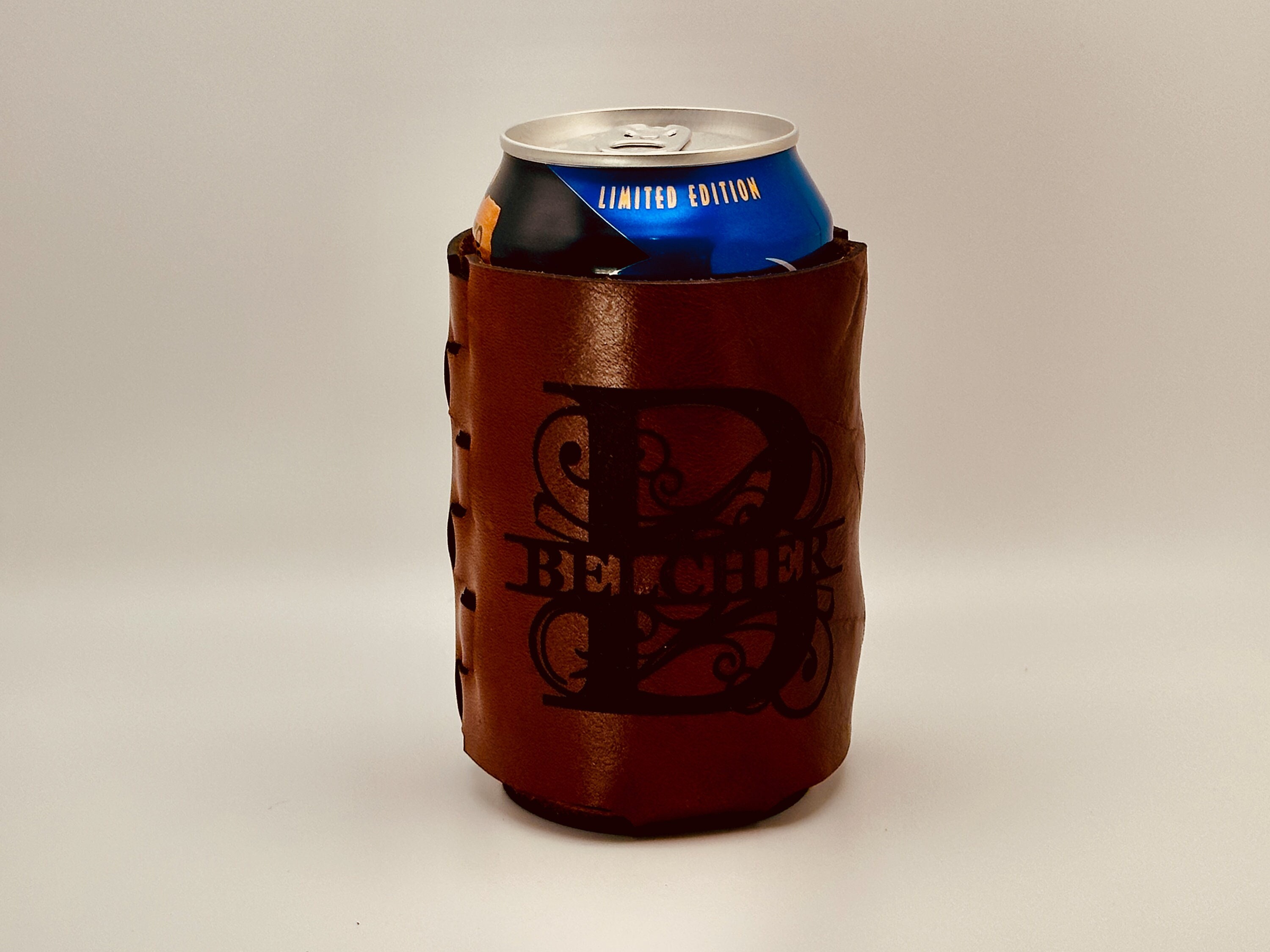 Giveaway KOOZIE® Leather-Like Can Coolers (12 Oz.)