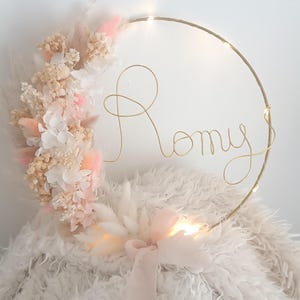 Personalized dried flower crown – Gold wire first name – Boho baby room decor – Handmade birth gift – Luminous crown