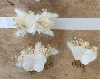 Boho collection dried flower wedding accessories, hair combs, buttonholes, wedding bracelets, hair barrettes, witness gift