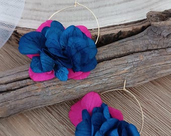 Dangling earrings made from stabilized hydrangea flowers - dried flower hoop jewelry - boho jewelry gift idea - Christmas gift