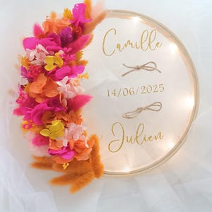 Portafedi personalizzato in fucsia e fiori secchi terracotta, portafedi in legno, bohemien con ricami, tulle con paillettes