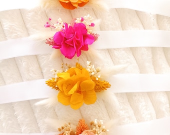 Dried and preserved flower bracelet, wedding bracelet, flower bracelet for bridesmaids and bachelorette parties - wedding accessories