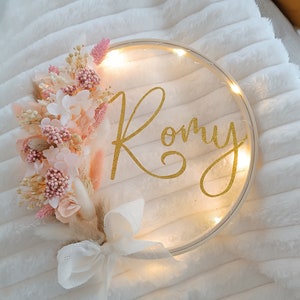 Natural dried flower crown with golden glitter name, baby room decoration, personalized birth gift, Christmas, Christmas gift