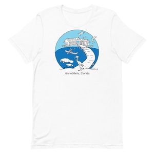 Anna Maria City Pier T-shirt – Sehen Sie, es gibt einen Delphin und eine Manatee und einen Pelikan, und einen Reiher! Gehen wir Kajak fahren in einem Kajak!