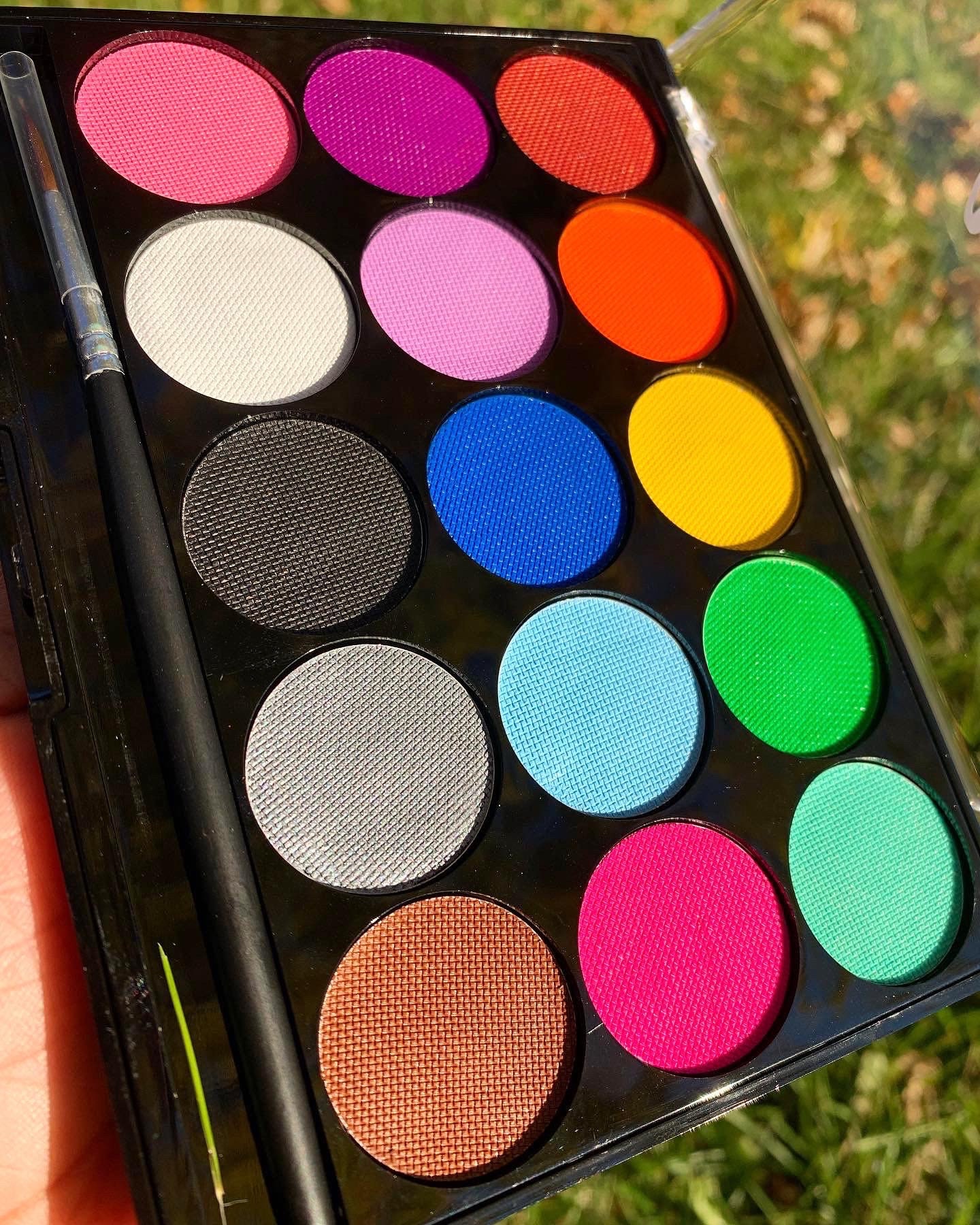 NEON Water Activated Liner Palette - Jolie Beauty