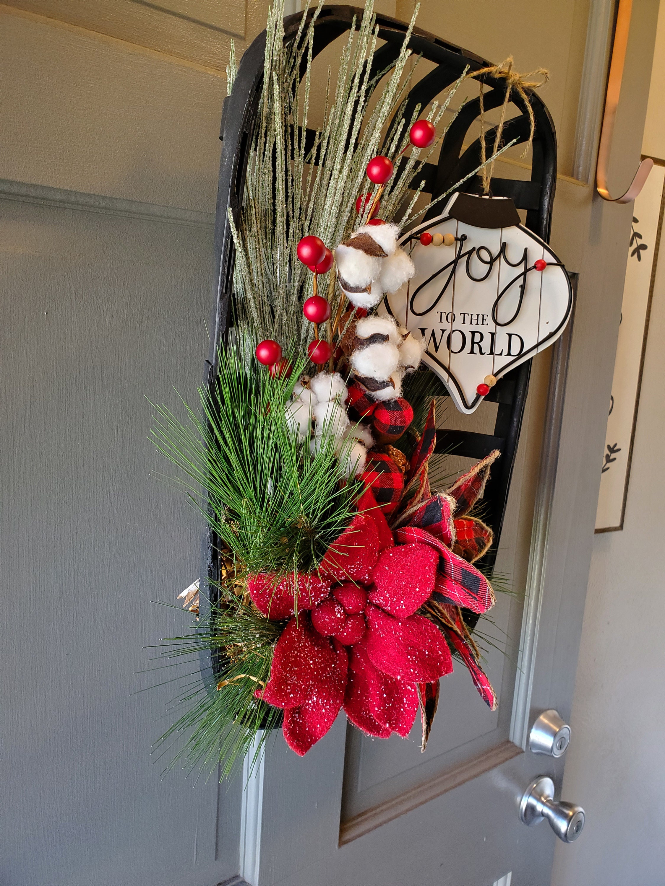 Black Tobacco Basket Christmas Wreath Etsy