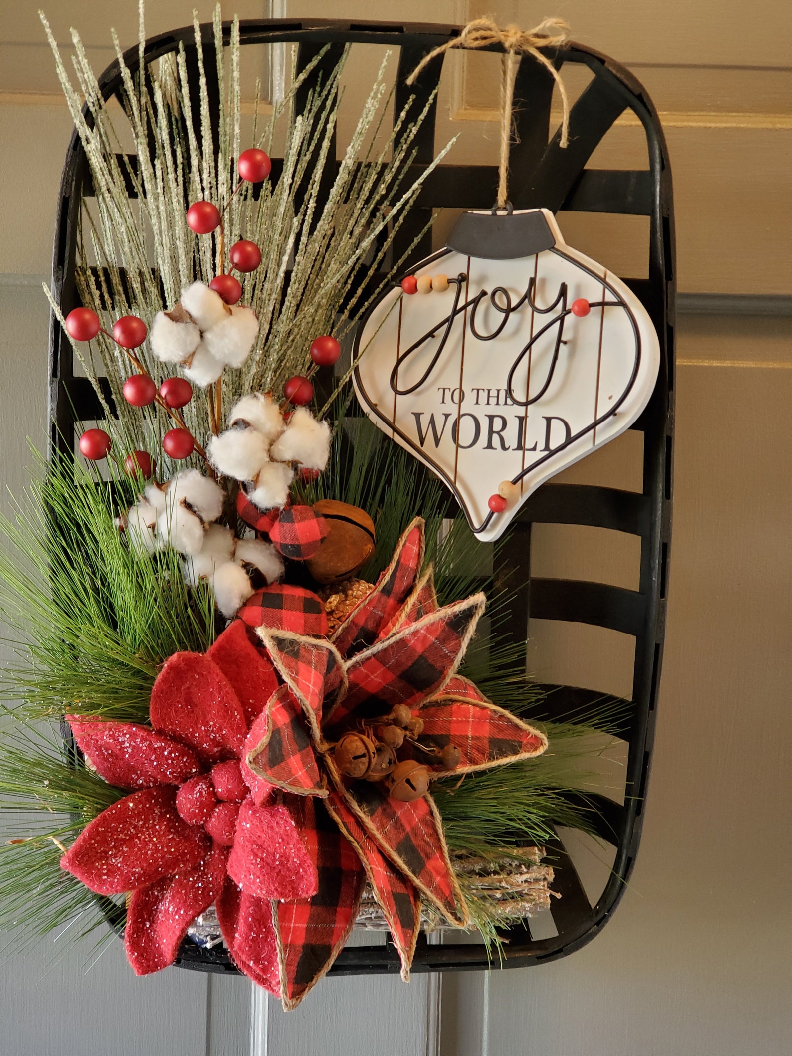 Black Tobacco Basket Christmas Wreath Etsy