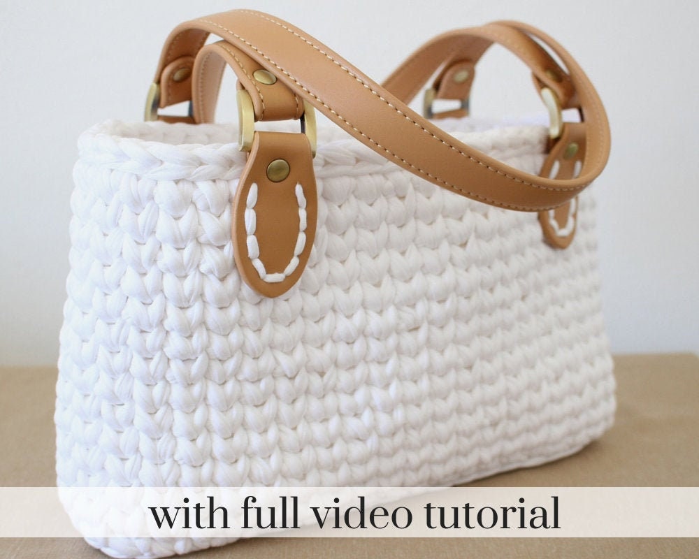 Crochet Bag Pattern, Crochet Tassel Bag, Bag Pattern, T Shirt Yarn, Crochet  Bag Tutorial, Crochet Pattern 