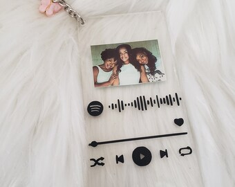 Custom Photo Keychain with Spotify Code| Perfect for Bestfriends| Gift for Spouse |Bridesmaid Gift| Birthday Gift|