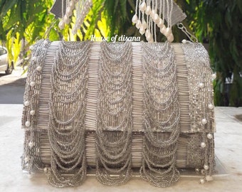 Bolso de solapa de plata de trabajo pesado hecho a mano, potli dorado, accesorio de boda indio, regalo de boda, embrague de fiesta, embrague de noche, regalos para ella, bolso de embrague