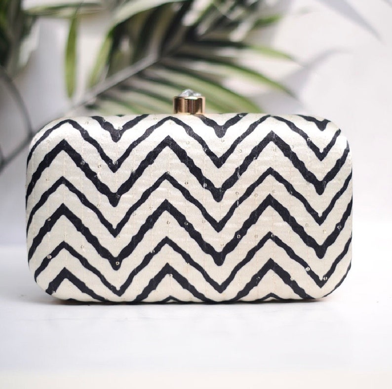 Black white aztec clutch,quirky bag,girlfriend gift,gifts for her,bridesmaid gift,fashionable bag,valentine gift,bohemian bag,handmade gift Pattern 2