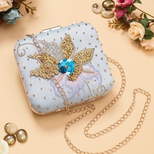 Indian embroidery clutch,handmade gift,evening clutch,luxury bag,indian wedding accessory,South Asian gifts,bride clutch,designer bag,purse