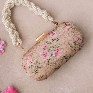 Cartera de brocado indio, regalo hecho a mano, cartera de moda, cartera de noche, regalo de boda, cartera bordada, regalo para ella, cartera de perlas florales, bolso
