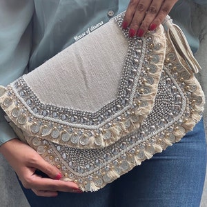 Boho tasche, Boho tasche, Envelope Tasche, Weiße Münze Tasche, Modische Party Tasche, Geschenke für sie, Banjara Tasche, Crossbody Tasche, gestickte Clucth