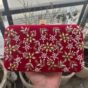 Customised handwork clutch,personalized gifts,personalised clutch bag,bridesmaid gift,monogram bag,embroidered clutch,handmade clutch,purse image 4