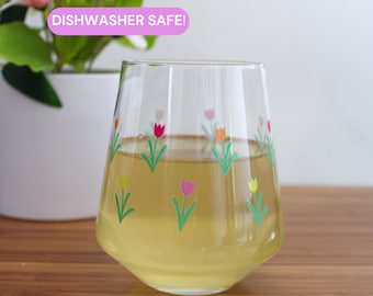 Tiny Tulips Wine Glass | Dishwasher Safe