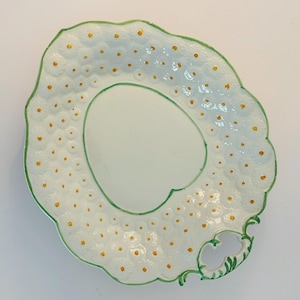 White green and yellow daisy plate made in Portugal 8 w x 5 l  | Floral Pattern Plates | Hand-Painted Plates |