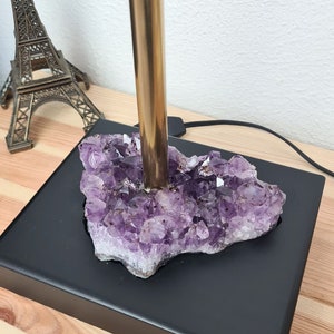 Crystal Table Lamp - Amethyst Table Lamp - Crystal Bedside Lamp - Geode Lamp Base - Amethyst Table Lamp - Amethyst Cluster Lamp - Boho Lamp