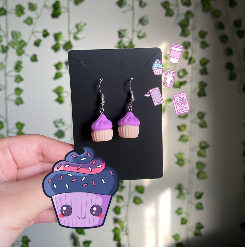 Cupcake Earrings