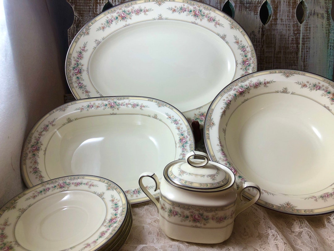 Noritake Shenandoah 9729 Vintage Ivory Bone China With Pink Floral and