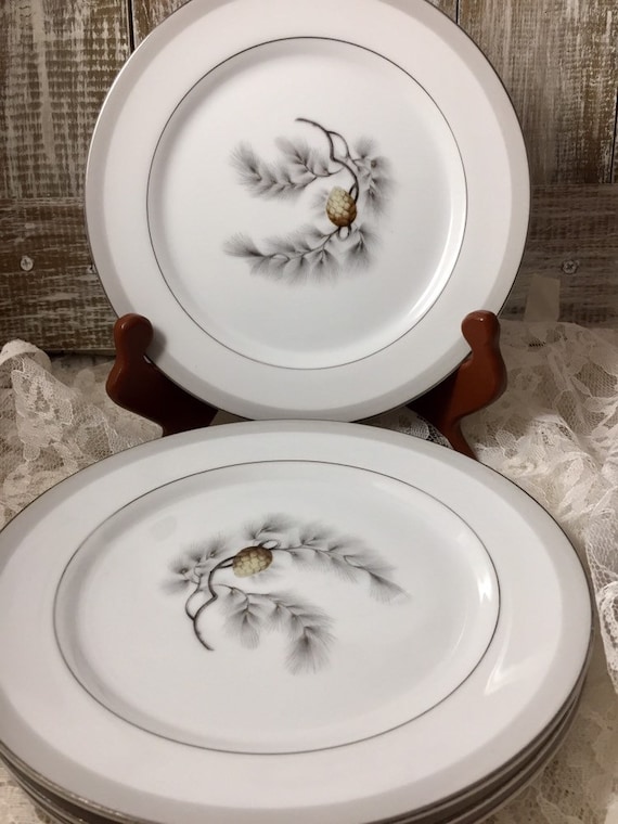 Vintage Kent China Silver Pine Cone China Japan Salad Plates 7 1/4