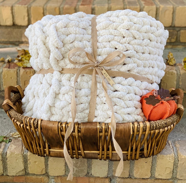 Chunky Knit Blanket Knit Blanket Giant Throw Arm Knitting Etsy