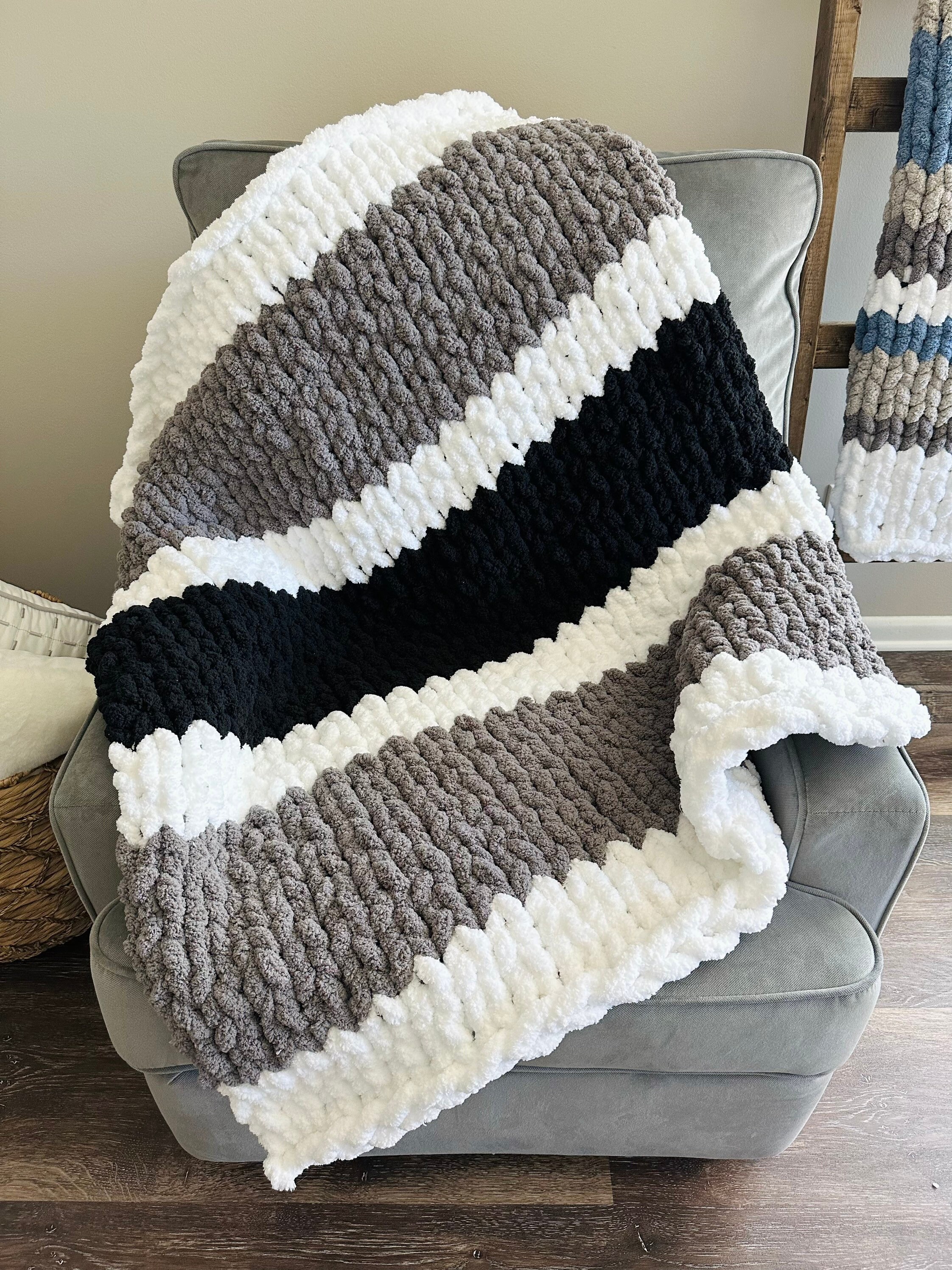 Riley chunky knit throw sale