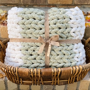 Chunky Knit Blanket, Cozy Blanket, Chunky Blanket, Knit Blanket, Chunky Knit Throw, Knitted Blanket, Chenille, Chunky Yarn Blanket, Blankets
