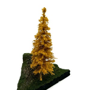 7&quot; Model Larch Pine Tree