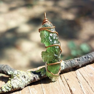 Genuine Moldavite necklace, Czech certified moldavite pendant