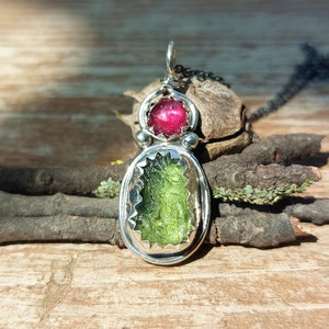 Moldavite & red Garnet pendant necklace, Genuine Czech certified moldavite, Handmade jewellery in Sterling Silver
