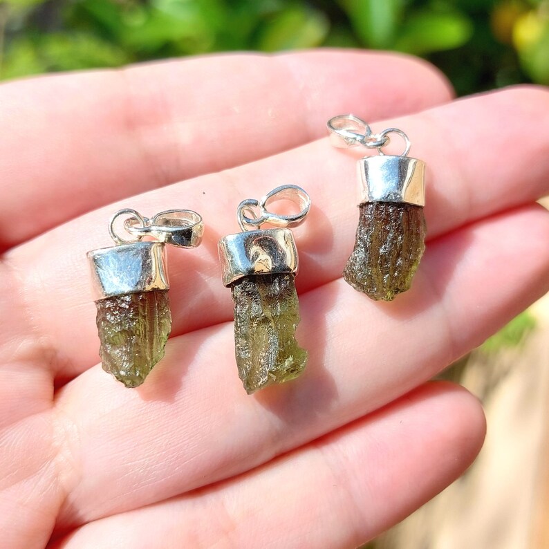 Moldavite pendant necklace, Genuine Czech certified moldavite pendant image 8
