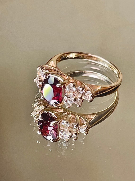 14K Gold Garnet Diamond Ring - Estate Jewelry siz… - image 3