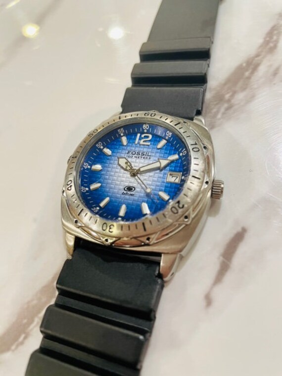 Fossil blue cheap dial