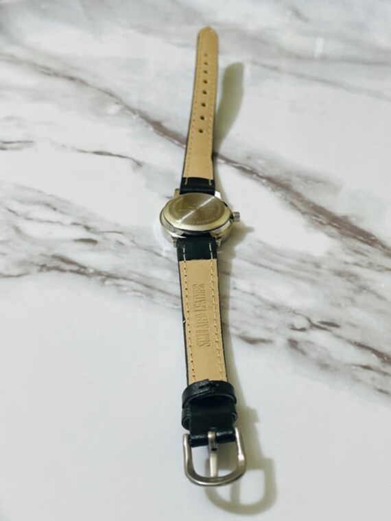 Specialty Customized Ladies Watch - image 7