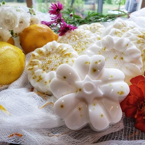 Lemon and Shea Butter Bar Soap| Hand and Body Soap| Skin Brightening| Moisturizing Bar Soap| Spa Gift| Gift