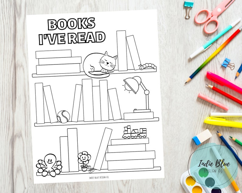 K&ouml;nnte beinhalten: Schwarz-wei&szlig; druckbare Malvorlage mit einem B&uuml;cherregal mit B&uuml;chern, einer Katze, einer Lampe, einem Spielzeugzug, einem Oktopus und einer Blume. Der Text "BOOKS I'VE READ" befindet sich oben auf der Seite.