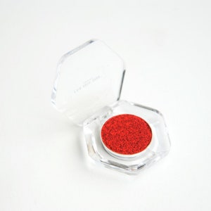 Red Eyeshadow Single, Eyeshadow Red, Chrome Eyeshadow (Tint)