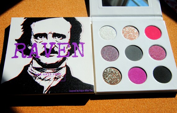 Maquillaje de Halloween Paleta de sombras de ojos Edgar Allan emo para halloween Maquillaje de Halloween Paleta de sombras de ojos Edgar Allan