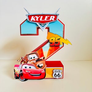 カーズの誕生日デコレーション、ルート 66 の 3D デコレーション、カーズの誕生日パーティー、ライトニング マックィーンの誕生日デコレーション、カーズの 3D ナンバー、カーズの誕生日