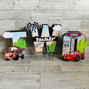 カーズの誕生日デコレーション、ルート 66 の 3D デコレーション、カーズの誕生日パーティー、ライトニング マックィーンの誕生日デコレーション、カーズの 3D ナンバー、カーズの誕生日