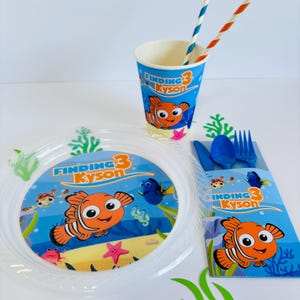 Finding Nemo Birthday Party Plates and Utensils: Custom Table Decor