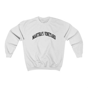 Martha&#39;s Vineyard Unisex Sweatshirt Collegiate Martha&#39;s Vineyard Crewneck