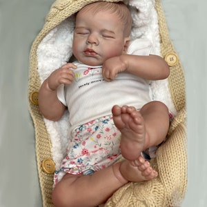 Reborn Baby Doll 20 inch Lifelike Vinyl Realistic Newborn Baby Doll Fashion Outfit(Hand Made)