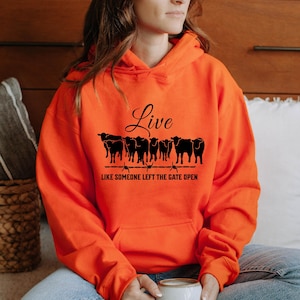 Angus Cow svg - vee svg - leef alsof iemand de poort open heeft gelaten - grappige koeien gesneden bestand - koe silhouet - Cricut gesneden bestand - landbouwhuisdieren