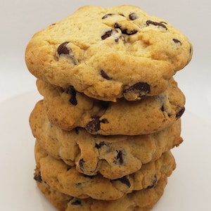 Low-Carbs Chocolate Chip Cookies/ Moist/ Soft/ 1 Dozen/ Desert