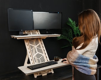 Standing Desk, Laptop Stand, Adjustable Standing Desk, Work station, Sitting or Standing Desk, Portable Desk Stand