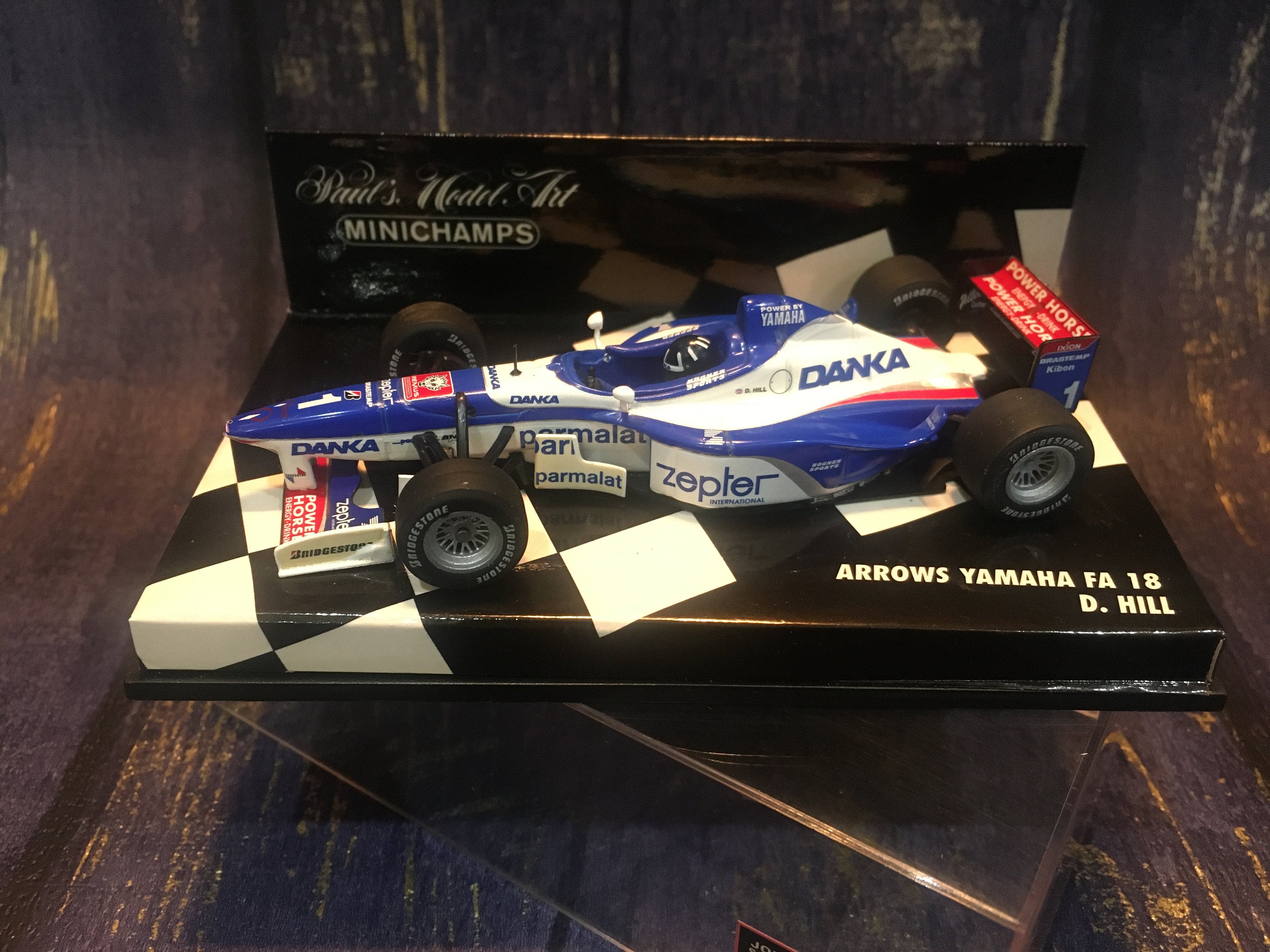 ARROWS YAMAHA FA 18 D. HILL ミニカー Minichamps Arrows Yamaha FA