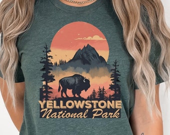 Parc national de Yellowstone, Yellowstone Tee, chemise de parc national, cadeaux de parc national, chemises de camping, cadeau d'aventurier, chemise de randonnée